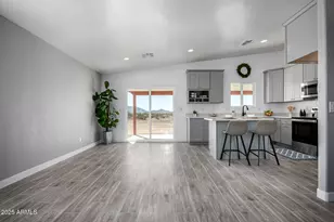 42761 W Indianola Ave, Tonopah, AZ 85354 - Photo 13