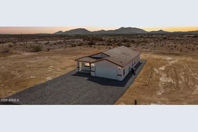 42761 W Indianola Avenue, Tonopah, AZ 85354 - Photo 7