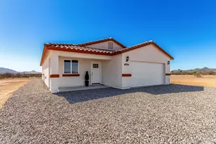 42761 W Indianola Ave, Tonopah, AZ 85354 - Photo 1