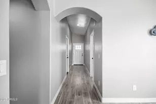 42761 W Indianola Ave, Tonopah, AZ 85354 - Photo 17