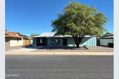 10530 W Hope Drive, Sun City, AZ 85351 - Photo 1