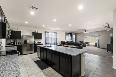 1042 W Avalon Canyon Drive, Casa Grande, AZ 85122 - Photo 3