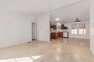 3901 E Pinnacle Peak Rd, Phoenix, AZ 85050 - Photo 11