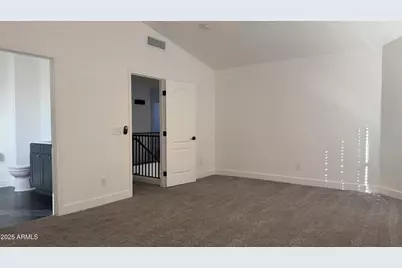 3829 E Irma Lane, Phoenix, AZ 85050 - Photo 17