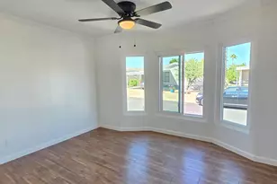 2233 E Behrend Dr, Phoenix, AZ 85024 - Photo 17