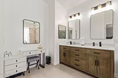 15527 W Minnezona Avenue, Goodyear, AZ 85395 - Photo 33