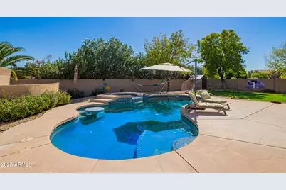 15527 W Minnezona Avenue, Goodyear, AZ 85395 - Photo 53