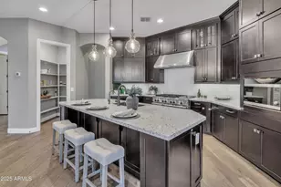 4254 E Valencia Dr, Phoenix, AZ 85042 - Photo 15