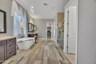 4254 E Valencia Dr, Phoenix, AZ 85042 - Photo 19