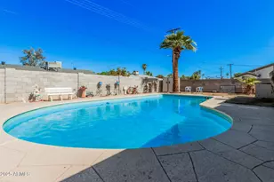 5858 W Minnezona Ave, Phoenix, AZ 85031 - Photo 23