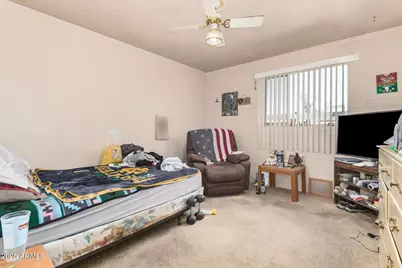 5858 W Minnezona Avenue, Phoenix, AZ 85031 - Photo 17