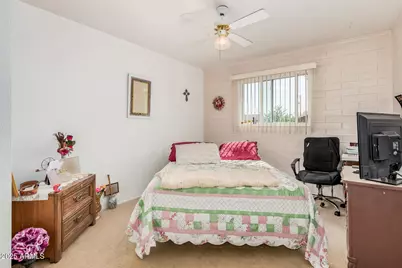 5858 W Minnezona Avenue, Phoenix, AZ 85031 - Photo 15