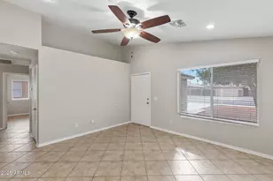 8658 E Capri Ave, Mesa, AZ 85208 - Photo 11