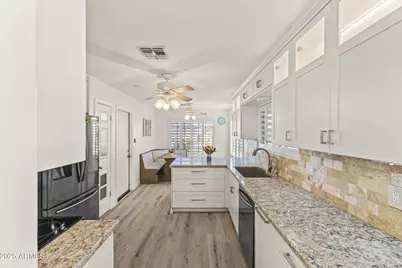 3547 W Fallen Leaf Lane, Glendale, AZ 85310 - Photo 9