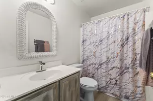 3547 W Fallen Leaf Ln, Glendale, AZ 85310 - Photo 15