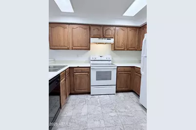 2201 W Union Hills Drive #118, Phoenix, AZ 85027 - Photo 3