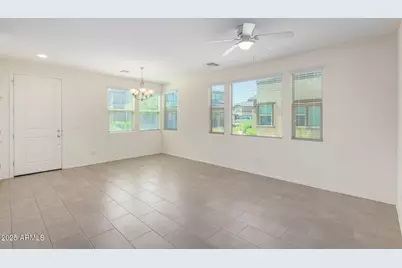 14870 W Encanto Boulevard #1022, Goodyear, AZ 85395 - Photo 5