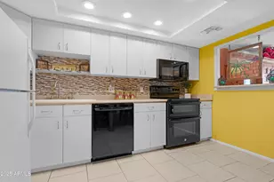 7820 E Camelback Rd, Scottsdale, AZ 85251 - Photo 35