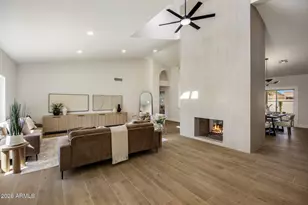 10580 E San Salvador Dr, Scottsdale, AZ 85258 - Photo 5