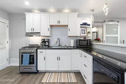 6239 N 14th Street, Phoenix, AZ 85014 - Photo 11