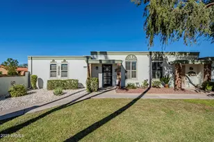 10010 W Royal Oak Rd, Sun City, AZ 85351 - Photo 21