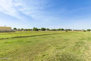 2300 S Jackrabbit Trail, Buckeye, AZ 85326 - Photo 25