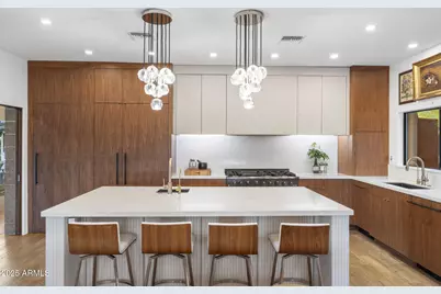 6224 N 38th Street, Paradise Valley, AZ 85253 - Photo 11