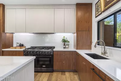 6224 N 38th Street, Paradise Valley, AZ 85253 - Photo 13