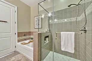 7291 N Scottsdale Rd, Paradise Valley, AZ 85253 - Photo 17