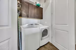 7291 N Scottsdale Rd, Paradise Valley, AZ 85253 - Photo 29