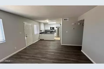 17847 N 40th Street #1, Phoenix, AZ 85032 - Photo 3