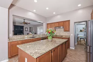 30244 N 124th Dr, Peoria, AZ 85383 - Photo 11