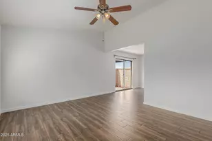 6406 S Lakeshore Dr, Tempe, AZ 85283 - Photo 15