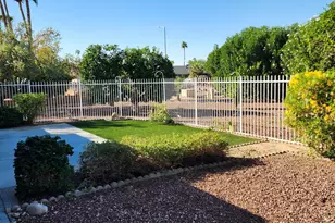 12306 W Parkwood Dr, Sun City West, AZ 85375 - Photo 47