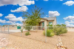 3635 N Bandelier Dr, Eloy, AZ 85131 - Photo 3