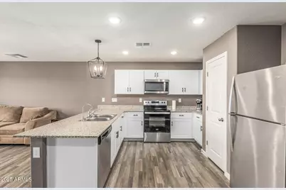 3635 N Bandelier Drive, Eloy, AZ 85131 - Photo 11