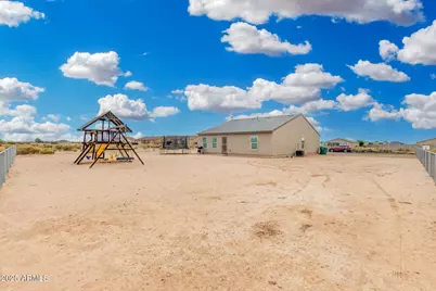 3635 N Bandelier Drive, Eloy, AZ 85131 - Photo 31