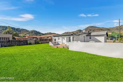 901 W Mercer Lane, Phoenix, AZ 85029 - Photo 3