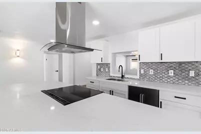 901 W Mercer Lane, Phoenix, AZ 85029 - Photo 11