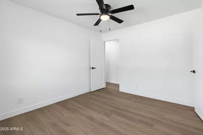 901 W Mercer Lane, Phoenix, AZ 85029 - Photo 35