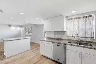 2515 S Palm Dr, Tempe, AZ 85282 - Photo 17