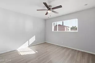 2515 S Palm Dr, Tempe, AZ 85282 - Photo 19