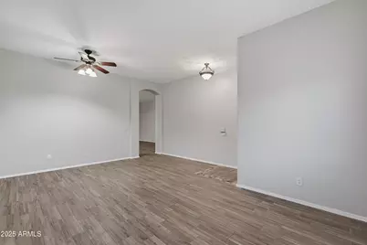 2033 N 110th Avenue, Avondale, AZ 85392 - Photo 7