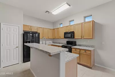 2033 N 110th Avenue, Avondale, AZ 85392 - Photo 19