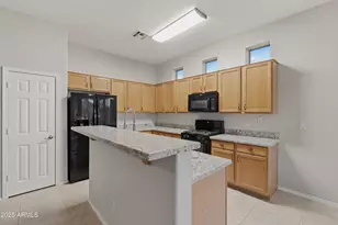 2033 N 110th Ave, Avondale, AZ 85392 - Photo 19