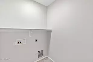 42012 W Colby Dr, Maricopa, AZ 85138 - Photo 33