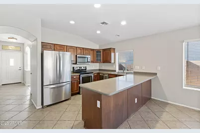 42012 W Colby Drive, Maricopa, AZ 85138 - Photo 13