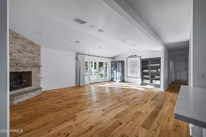 4716 N 34th Place, Phoenix, AZ 85018 - Photo 9