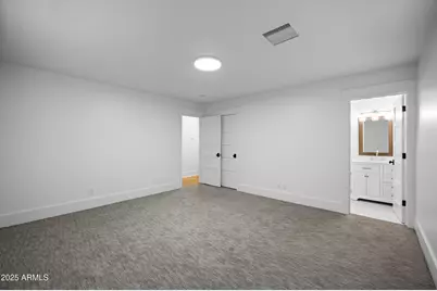 4716 N 34th Place, Phoenix, AZ 85018 - Photo 31