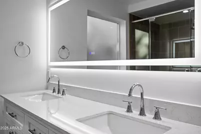 4716 N 34th Place, Phoenix, AZ 85018 - Photo 39